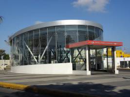 Estación Coronel Rafael Tomás Fernández Domínguez